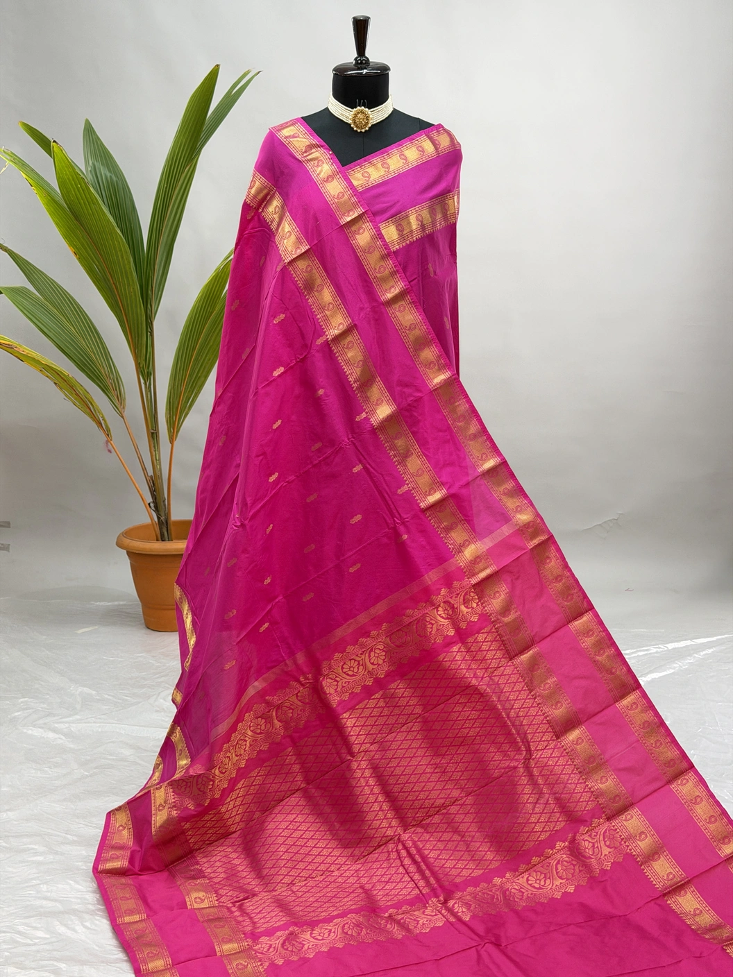 Pure Silk Kanjivaram Paithani Rani Pink T11
