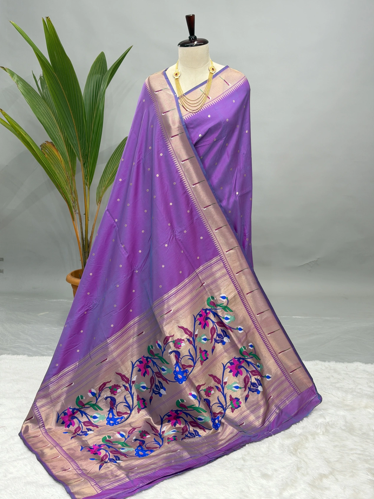 Trending Muniya Light Lavender Paithani E01