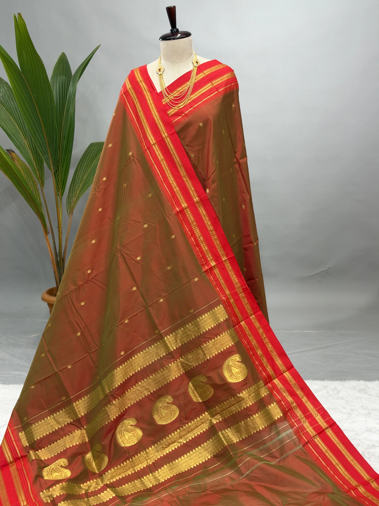 Pure Silk Narayanpeth Chetney G10
