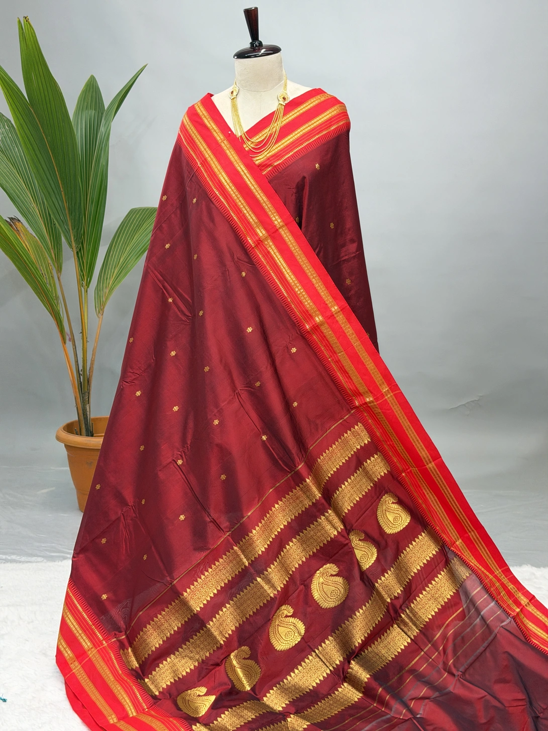 Pure Silk Narayanpeth Redish Maroon G10