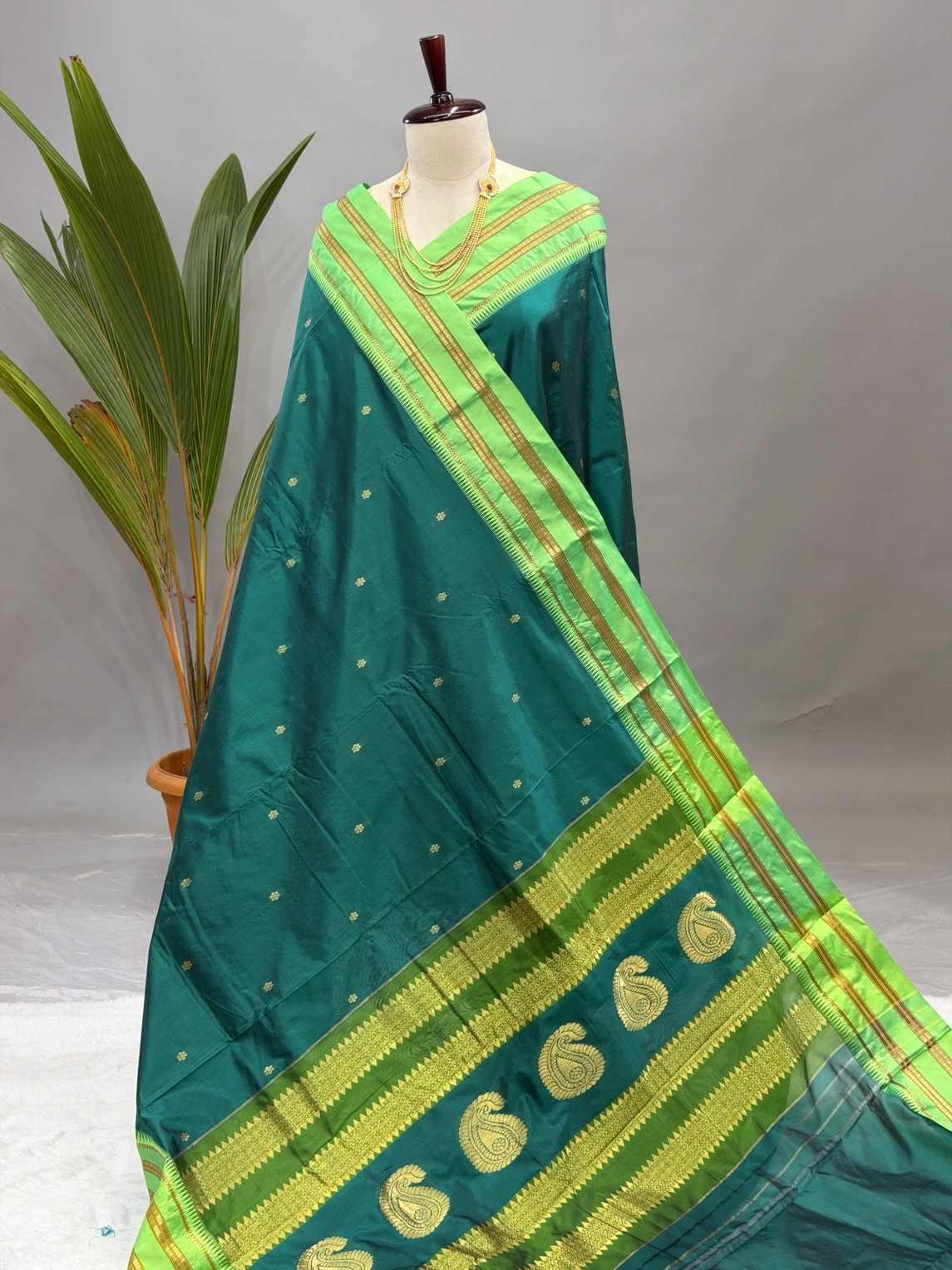 Pure Silk Narayanpeth Rama Green With Parrot G10