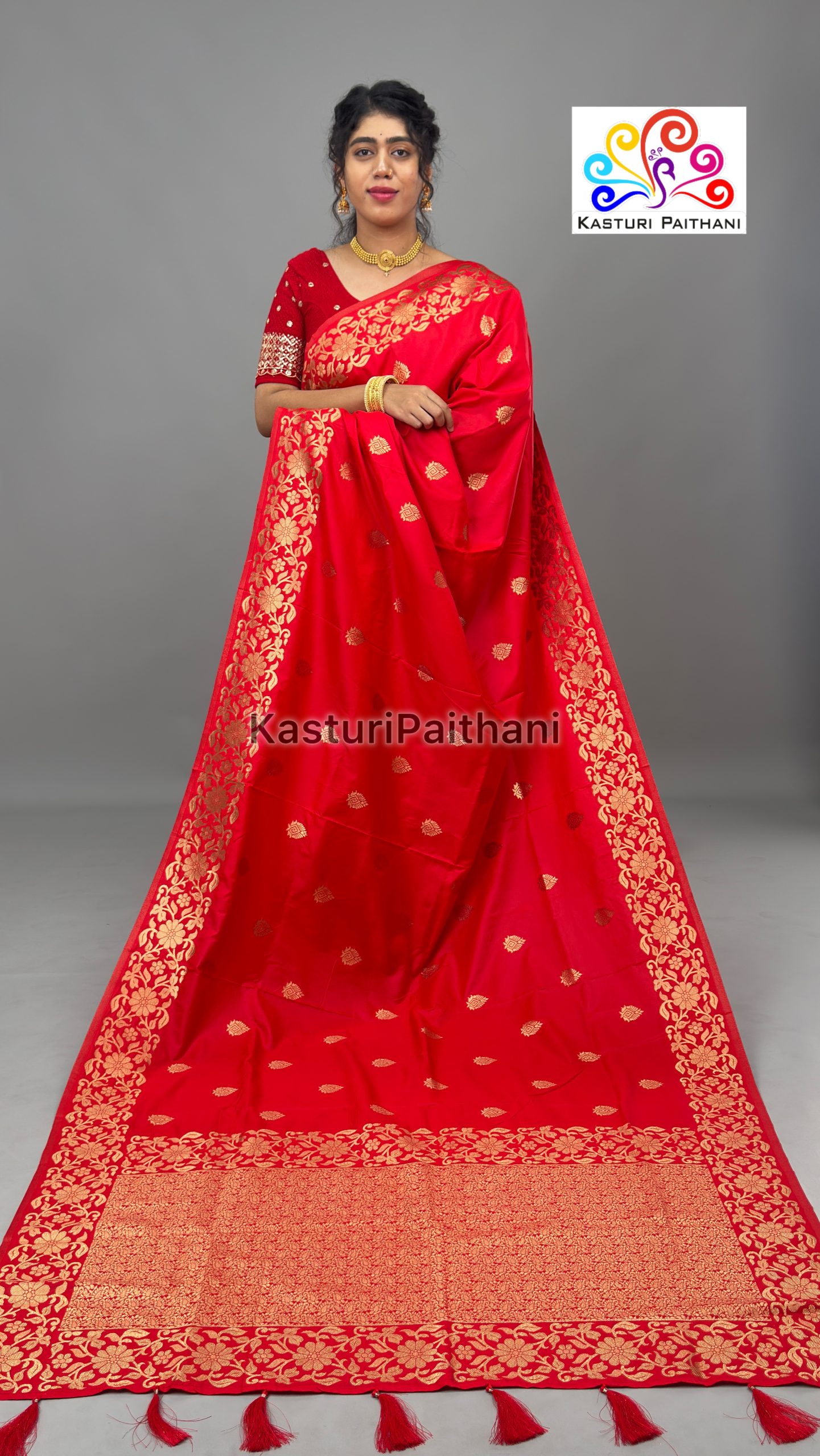 Takshila Saree