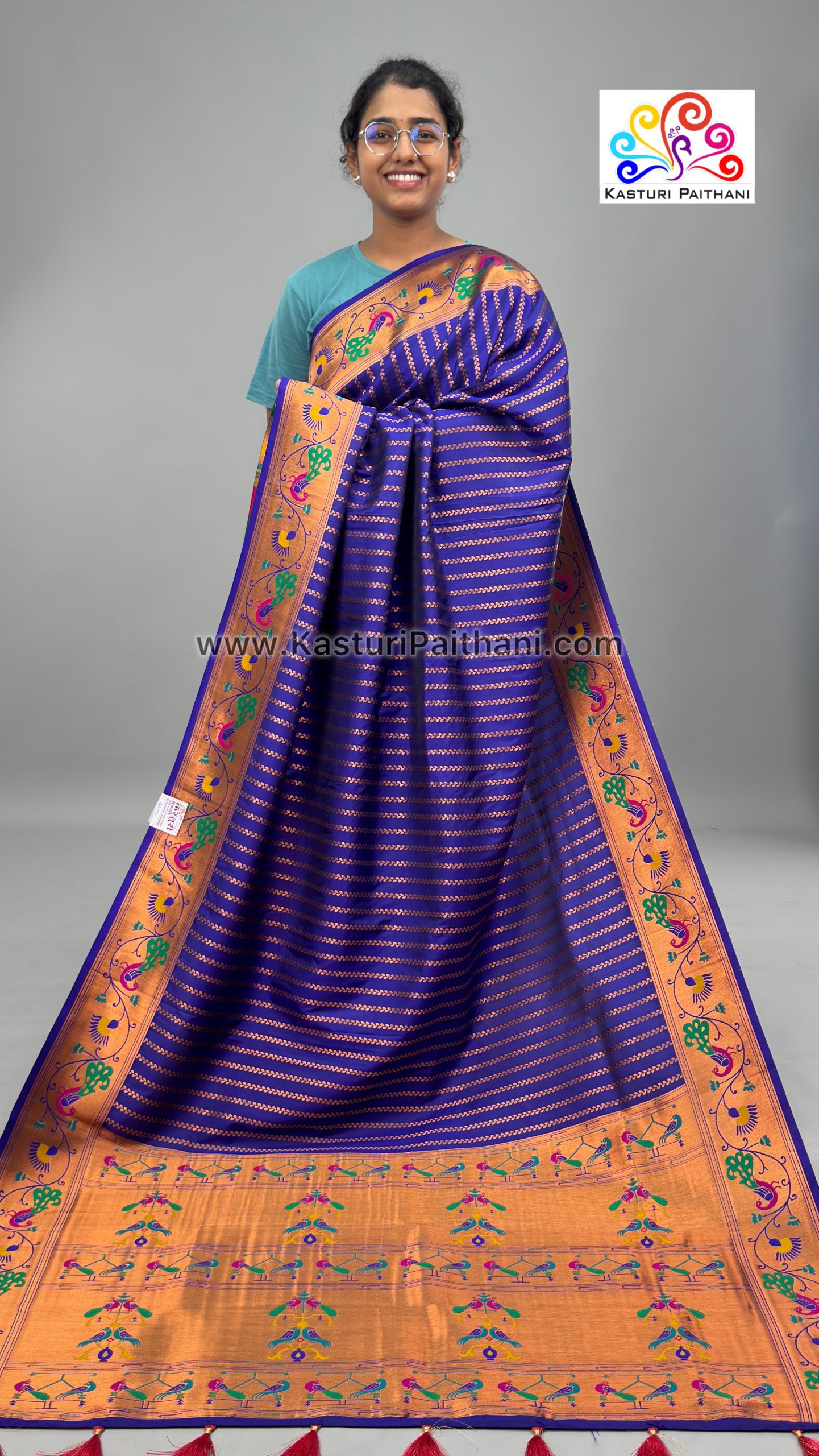 photo-output_1 22 Soft Silk Lining Mor Brocade Saree