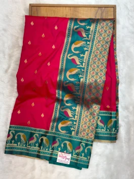 Swan Border Brocade Paithani U10