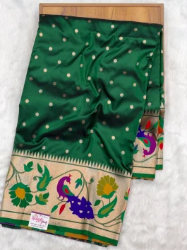 Priya Brocade Paithani Z10