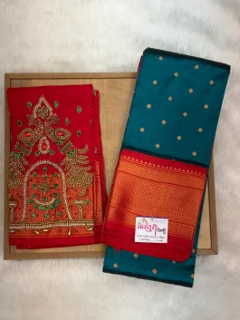 Kalanjali Paithani With Handloom Aariwork Blouse T10