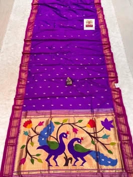 Pure Silk Big Peacock Pallu Handloom Yeola Paithani D10