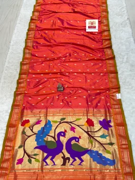 Pure Silk Big Peacock Pallu Handloom Yeola Paithani D10