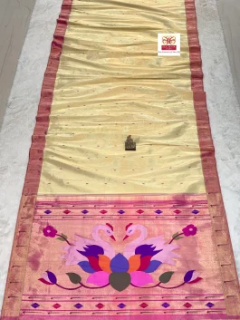 Pure Silk Handloom Tissue Muniya Paithani B10