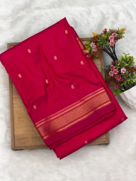Yeola Paithani Double Pallu Paithani P01