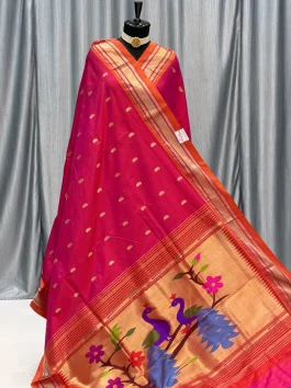 Pure Silk Big Peacock Pallu Yeola Handloom Paithani Red Pink D10